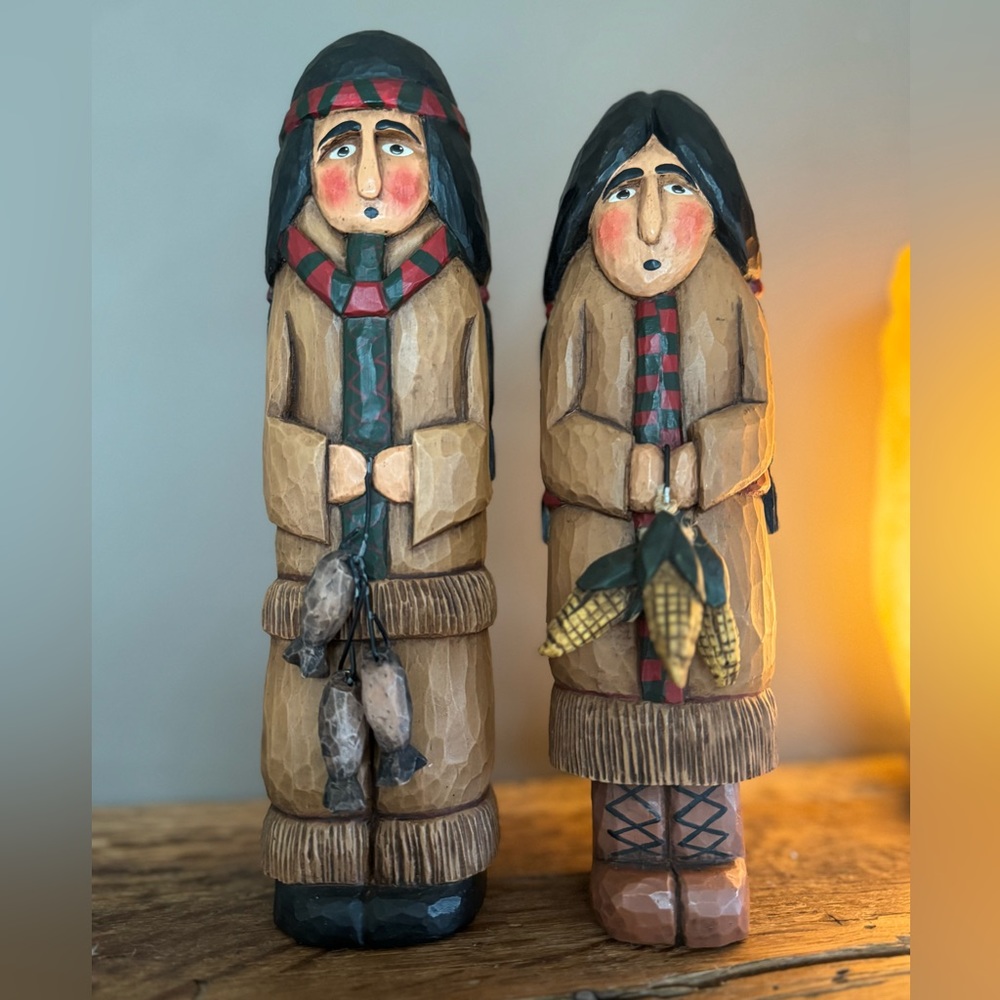 Native American / Indian Couple Figures Carving Wood Hand-Painted Thanksgiving